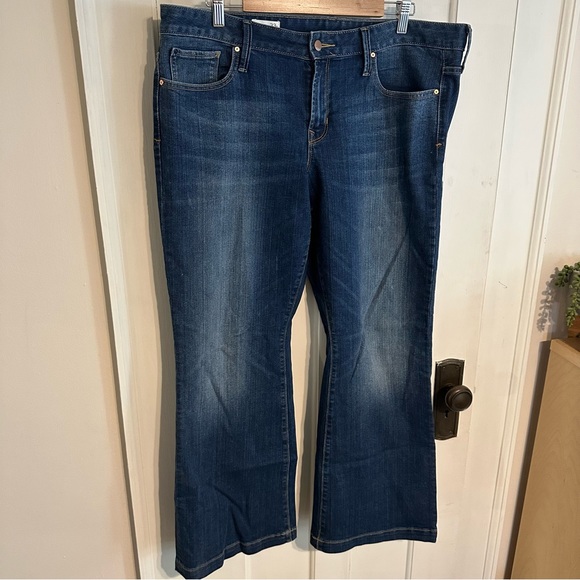 GAP | Long & Lean Bootcut Denim - Picture 2 of 6